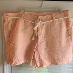 NWT Sonoma light peach shorts 14